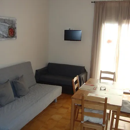 Apartment Apartaments Claudi Tossa de Mar