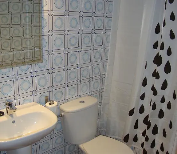 Apartaments Claudi *